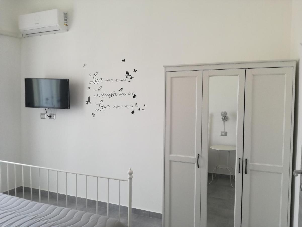 Morgana'S House Apartment Катания Екстериор снимка